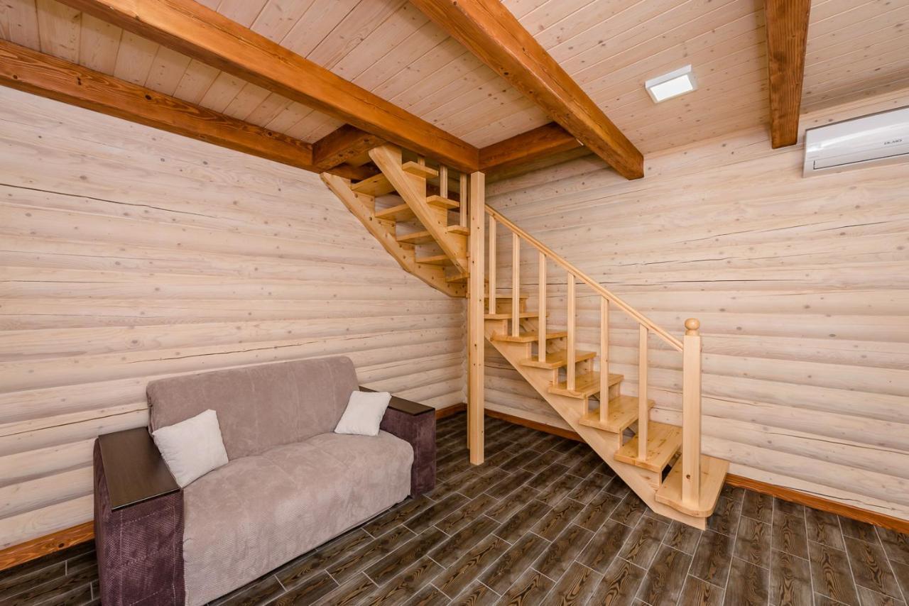 Пегас Hotel Zaliznij Port Kültér fotó